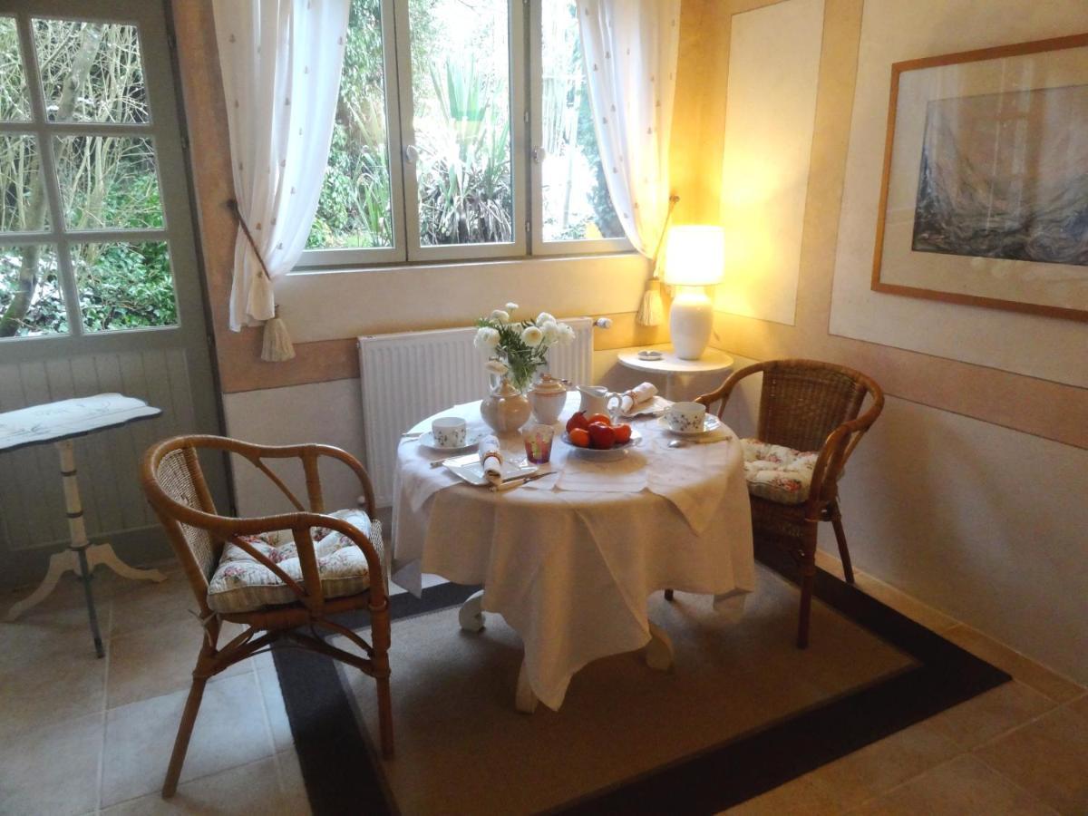 A L'Ombre Du Tilleul Leilighet Giverny Eksteriør bilde